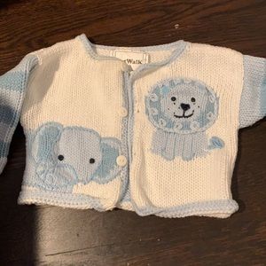 Adorable ArtWalk sweater  100% cotton w animals